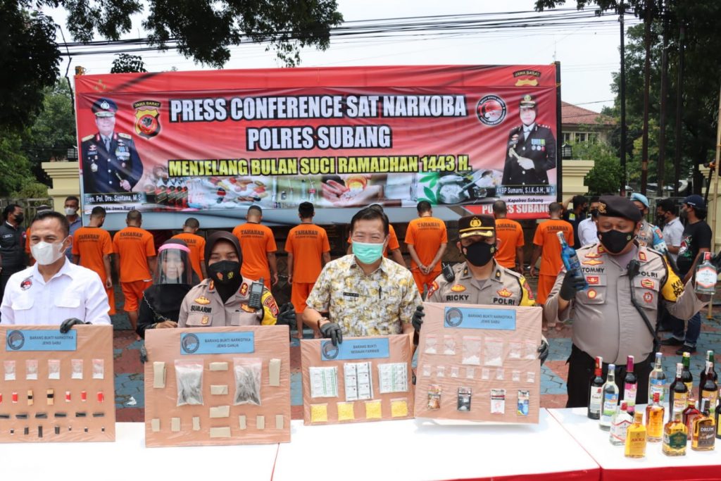 Polres Subang Gelar Press Conference Terkait Tindak Pidana Narkotika, Sediaan Farmasi dan Minuman Beralkohol Selama Bulan Februari sampai Maret tahun 2022