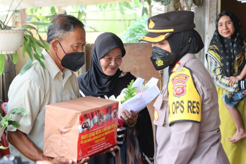 Polres Subang Gelar Bakti Sosial Religi Dalam Rangka menyambut Hari Bhayangkara ke 76